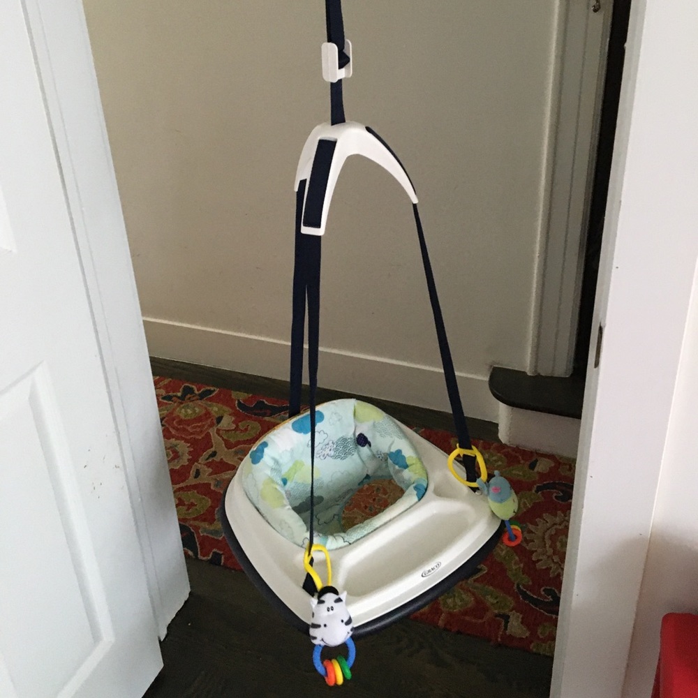 Graco Bumper Jumper Swing for Indoors